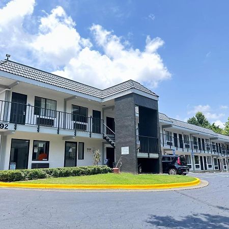 Masters Inn Atlanta - Doraville At I-85 & 285 מראה חיצוני תמונה