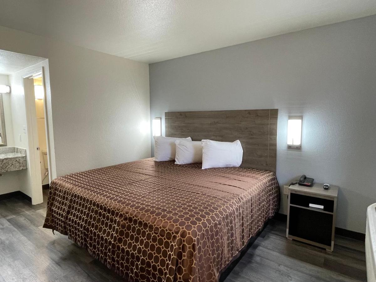 Masters Inn Atlanta - Doraville At I-85 & 285 מראה חיצוני תמונה