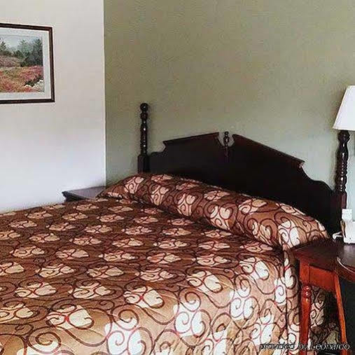 Masters Inn Atlanta - Doraville At I-85 & 285 מראה חיצוני תמונה