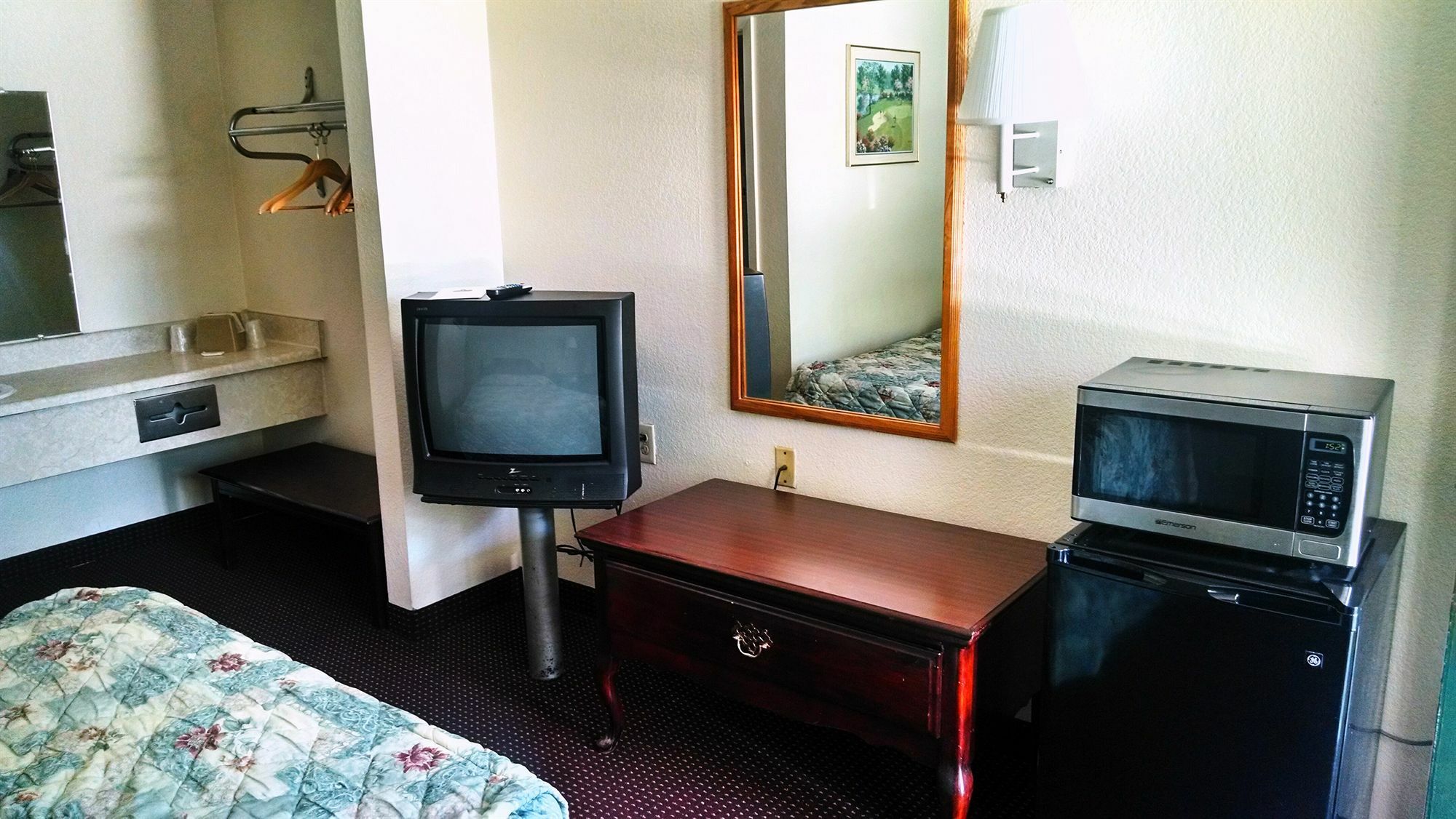 Masters Inn Atlanta - Doraville At I-85 & 285 מראה חיצוני תמונה