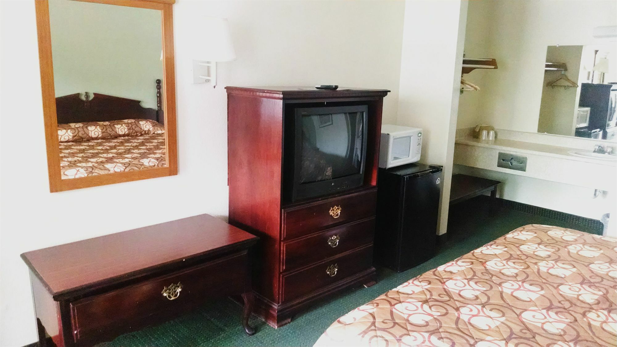 Masters Inn Atlanta - Doraville At I-85 & 285 מראה חיצוני תמונה